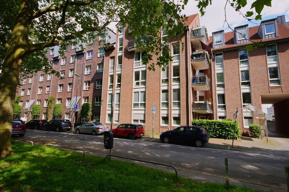 Wohnung zum Kauf 370.000 € 4 Zimmer 170 m²<br/>Wohnfläche 1.<br/>Geschoss Schinkenplatz Krefeld 47799