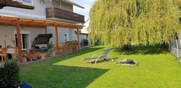 Einfamilienhaus zum Kauf provisionsfrei 949.000 € 9 Zimmer 235 m² 906 m² Grundstück Nord Waldkraiburg 84478
