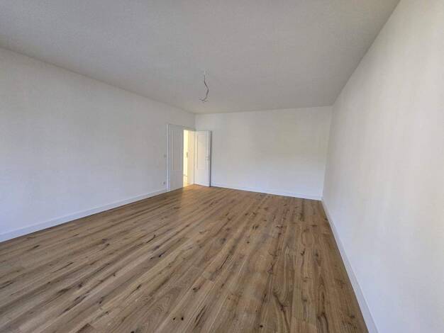 Haus zur Miete 719 € 1 Zimmer 26 m² Deutz Köln 50679