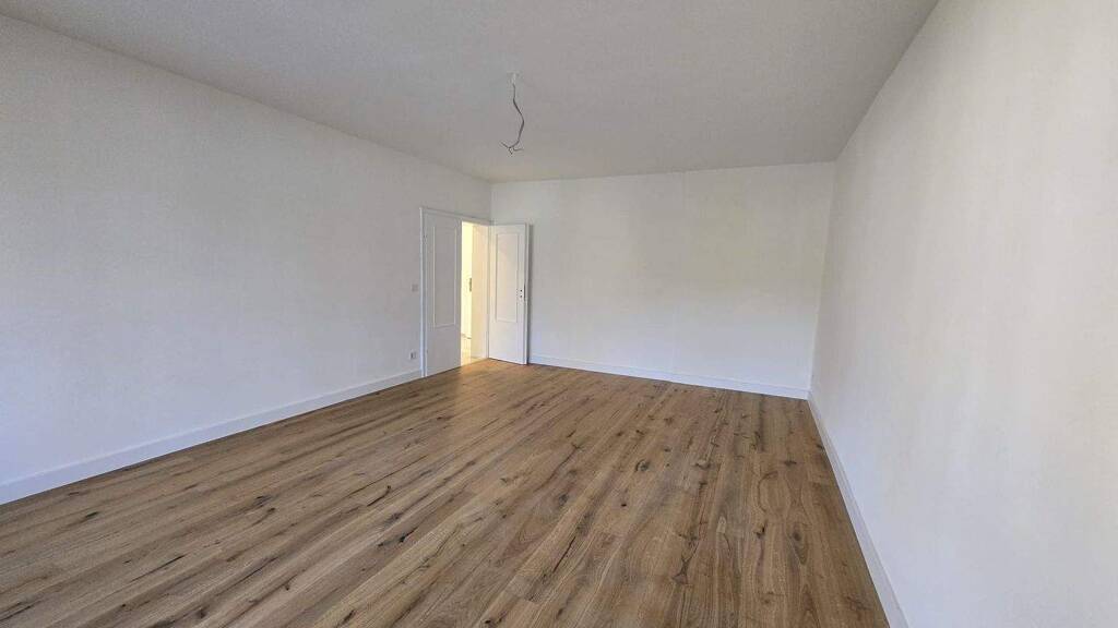 Haus zur Miete 719 € 1 Zimmer 26 m² Deutz Köln 50679