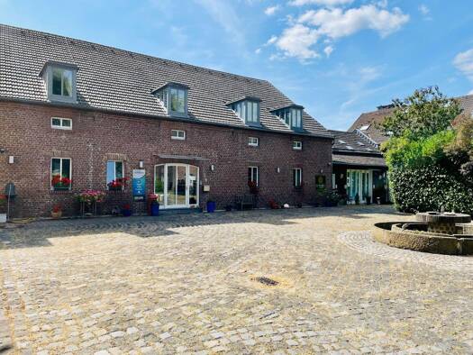 Bürofläche zur Miete 9,50 € 300 m² Bürofläche teilbar ab 300 m² Achterathsheide Moers 47447