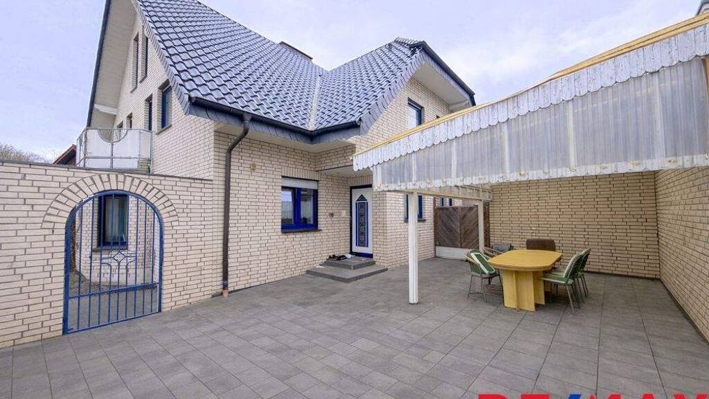 Doppelhaushälfte zum Kauf 410.000 € 5 Zimmer 167,7 m² 406 m² Grundstück Delbrück 33129