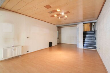 Mehrfamilienhaus zum Kauf 379.000 € 11 Zimmer 227,2 m² 264 m² Grundstück Nieder-Saulheim Saulheim 55291