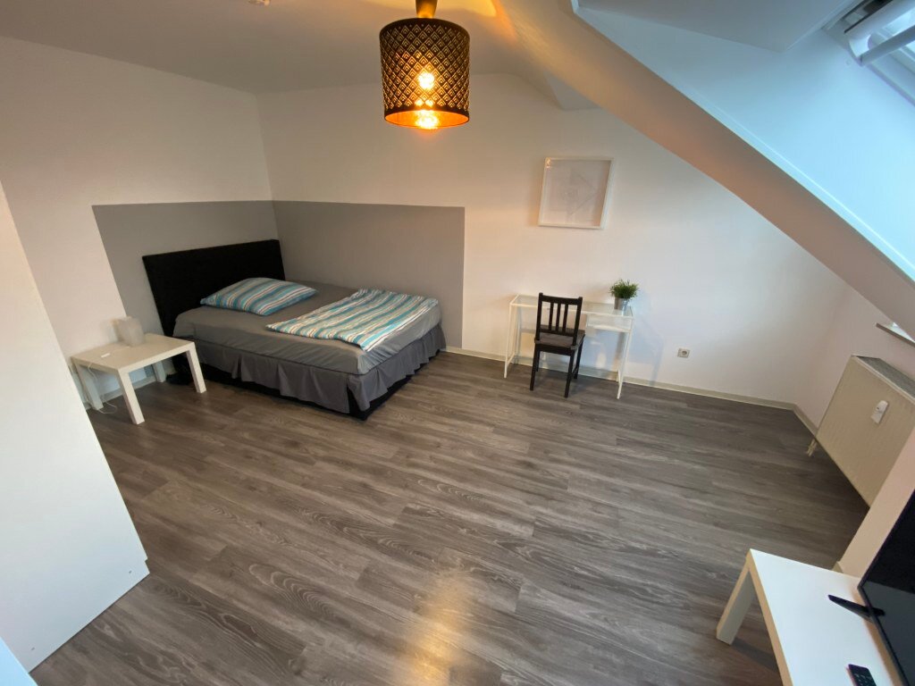 Wohnung zur Miete Wohnen auf Zeit 1.336 € 1 Zimmer 36 m²<br/>Wohnfläche 01.05.2025<br/>Verfügbarkeit Perreystraße Rheinau - Süd Mannheim 68219