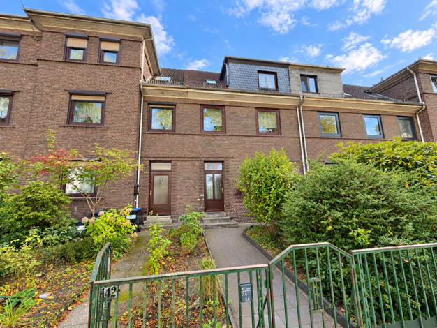 Reihenmittelhaus zum Kauf 289.000 € 5,5 Zimmer 125 m² 302 m² Grundstück Lindenhof Bremen 28237