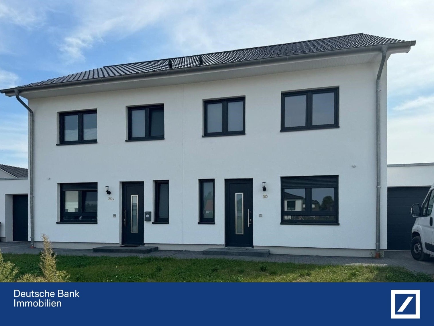 Doppelhaushälfte zum Kauf 349.000 € 4 Zimmer 130,4 m²<br/>Wohnfläche 442 m²<br/>Grundstück Haßbergen 31626