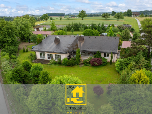 Einfamilienhaus zum Kauf 1.300.000 € 8 Zimmer 377 m² 6.251 m² Grundstück Mußbach Freiamt 79348