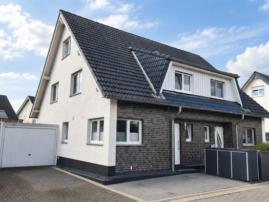 Doppelhaushälfte zum Kauf 429.000 € 5,5 Zimmer 115,8 m² 236 m² Grundstück frei ab 01.07.2027 Am Spaemannshof 48 Geisecke Schwerte 58239