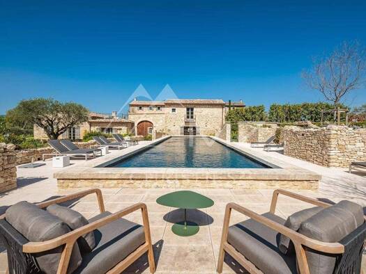 Haus zum Kauf 9.950.000 € 760 m² 70.889 m² Grundstück Oppède 84580