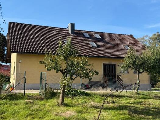 Einfamilienhaus zum Kauf 629.000 € 8 Zimmer 234 m² 1.757 m² Grundstück Oberhochstatt Weißenburg i. Bay. 91781
