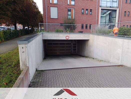 Tiefgarage zur Miete 100 € Leer 26789