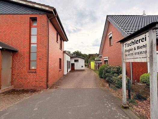 Gewerbeobjekt zum Kauf 369.000 € 3 Zimmer 95 m² 746 m² Grundstück Peterstraße 18 Alveslohe 25486