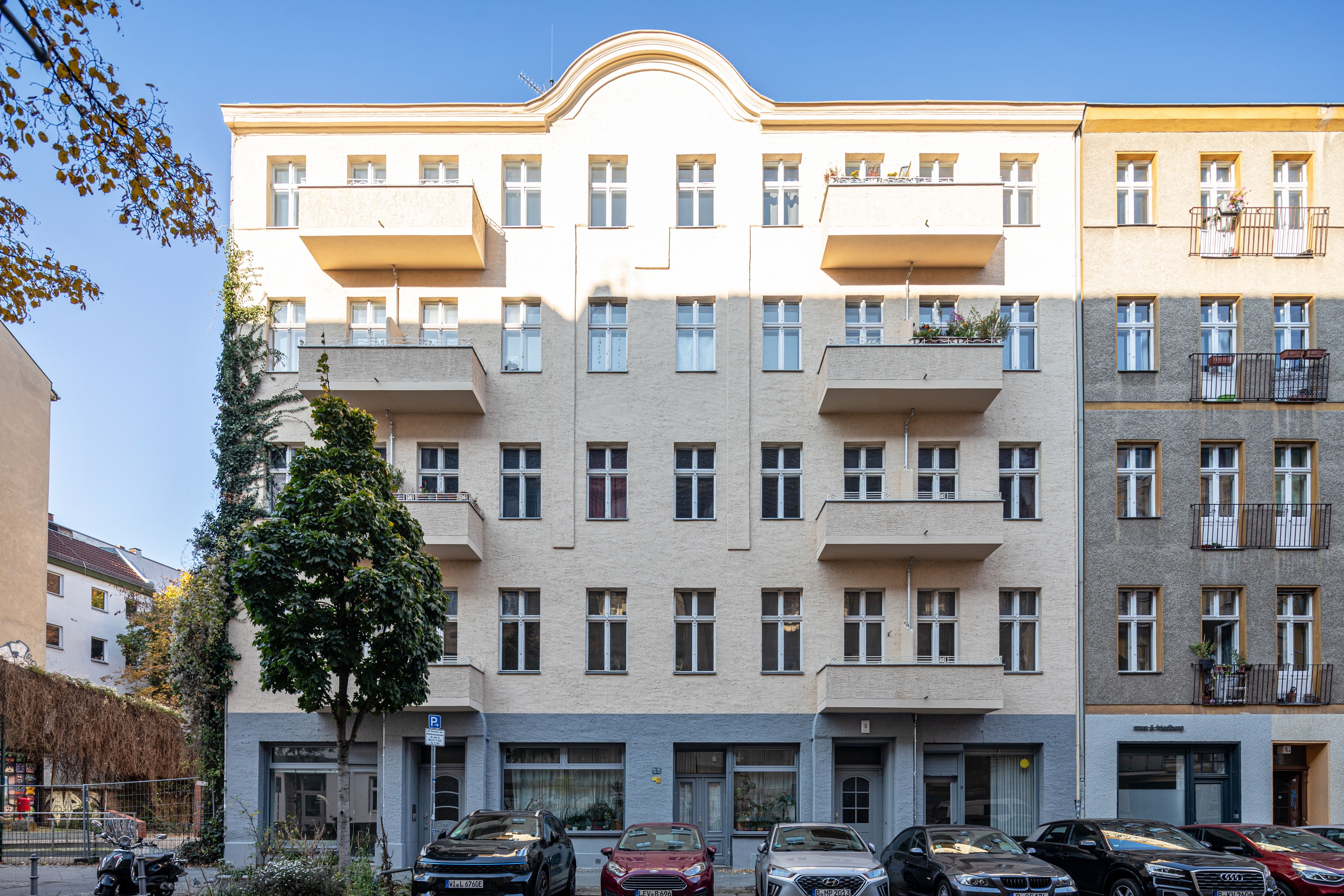 Wohnung zum Kauf 266.810 € 2 Zimmer 56 m²<br/>Wohnfläche 3.<br/>Geschoss Moabit Berlin 10555