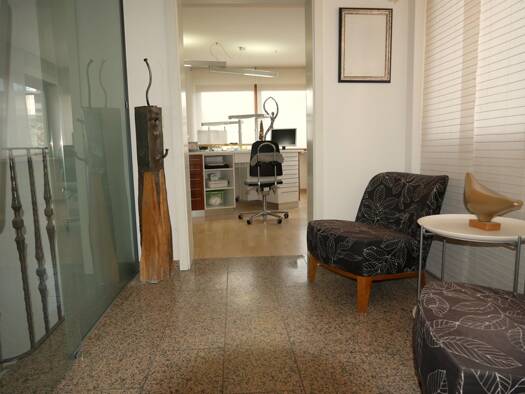 Bürogebäude zur Miete 1.700 € 4,5 Zimmer 150 m² Bürofläche Backnang 71522