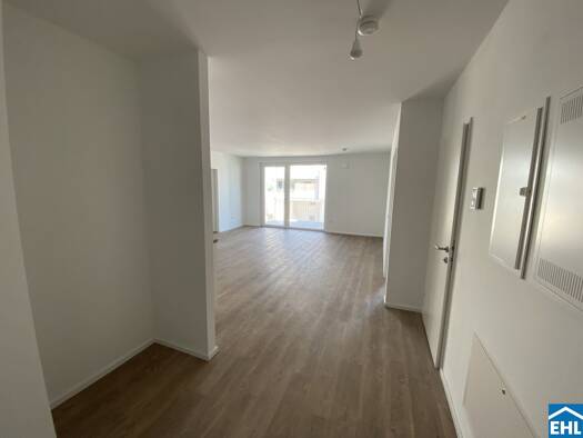 Wohnung zur Miete 1.200 € 5 Zimmer 107,9 m² EG frei ab sofort Fuchsenstraße Michelhausen 3451