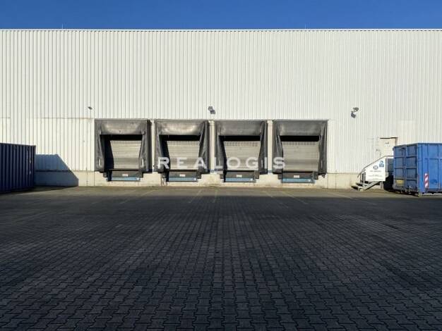 Halle/Industriefläche zur Miete 2.560 m² Lagerfläche Mittelmeiderich Duisburg 47138