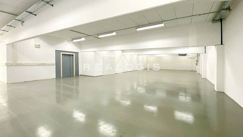 Halle/Industriefläche zur Miete 8,16 € 800 m² Lagerfläche teilbar ab 1.150 m² Aubing-Lochhausen-Langwied München 81249