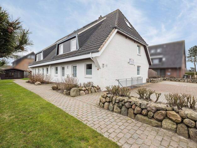 Mehrfamilienhaus zum Kauf 2.800.000 € 20 Zimmer 355 m² 963 m² Grundstück Westerland Sylt 25980