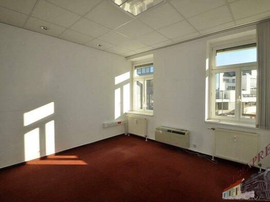 Büro zur Miete 2.000 € 7 Zimmer 240 m² Bürofläche Teufelhof St. Pölten 3100