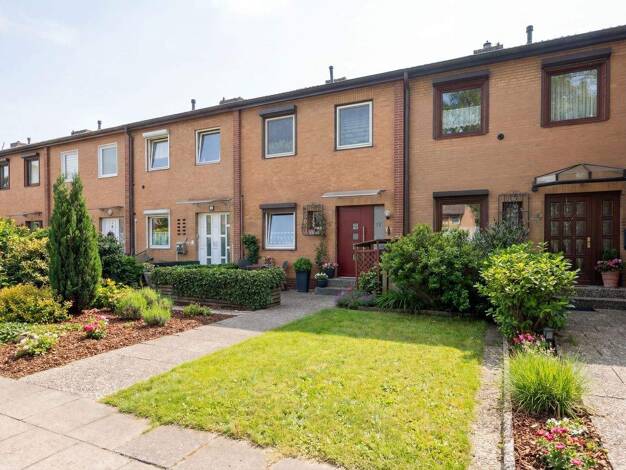 Reihenmittelhaus zum Kauf 359.000 € 4 Zimmer 81 m² 146 m² Grundstück Hummelsbüttel Hamburg 22417