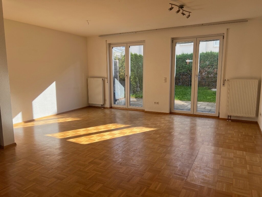 Reihenmittelhaus zum Kauf 625.000 € 5,5 Zimmer 125,4 m²<br/>Wohnfläche 113 m²<br/>Grundstück Scharnhausen Ostfildern / Scharnhausen 73760