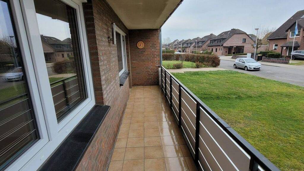 Wohnung zur Miete 685 € 3,5 Zimmer 84 m² EG frei ab sofort Ulmenallee 50 Borth Rheinberg 47495