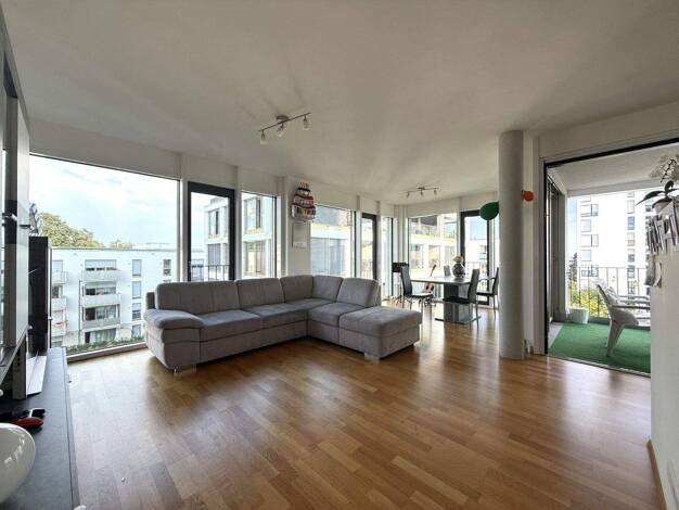 Wohnung zum Kauf provisionsfrei 524.700 € 4 Zimmer 106 m² Geschoss 3/8 frei ab sofort Böfingen Ulm 89075