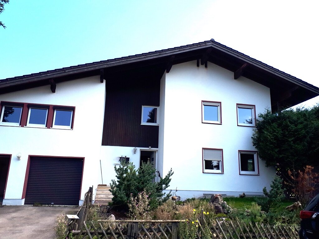 Mehrfamilienhaus zum Kauf 995.000 € 7 Zimmer 196 m²<br/>Wohnfläche 568 m²<br/>Grundstück Inzell Inzell 83334