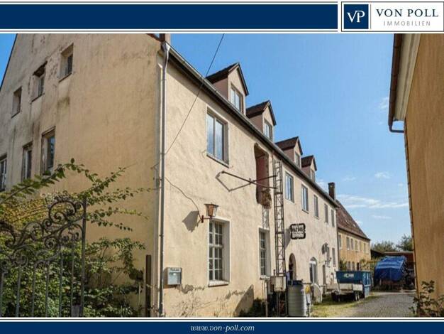 Mehrfamilienhaus zum Kauf 250.000 € 24 Zimmer 695,6 m² 643 m² Grundstück Oettingen Oettingen in Bayern 86732