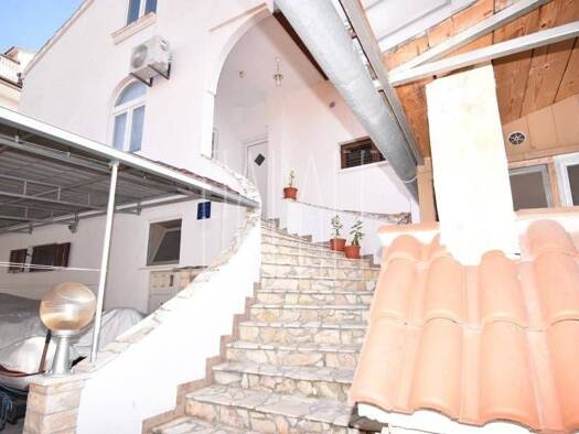 Wohnung zum Kauf 220.000 € 3 Zimmer 89 m² 1. Geschoss Vodice