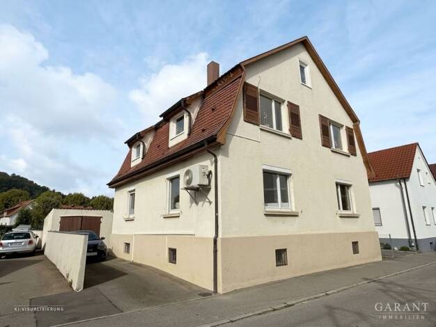 Mehrfamilienhaus zum Kauf 390.000 € 10 Zimmer 154 m² 419 m² Grundstück Pfullingen 72793