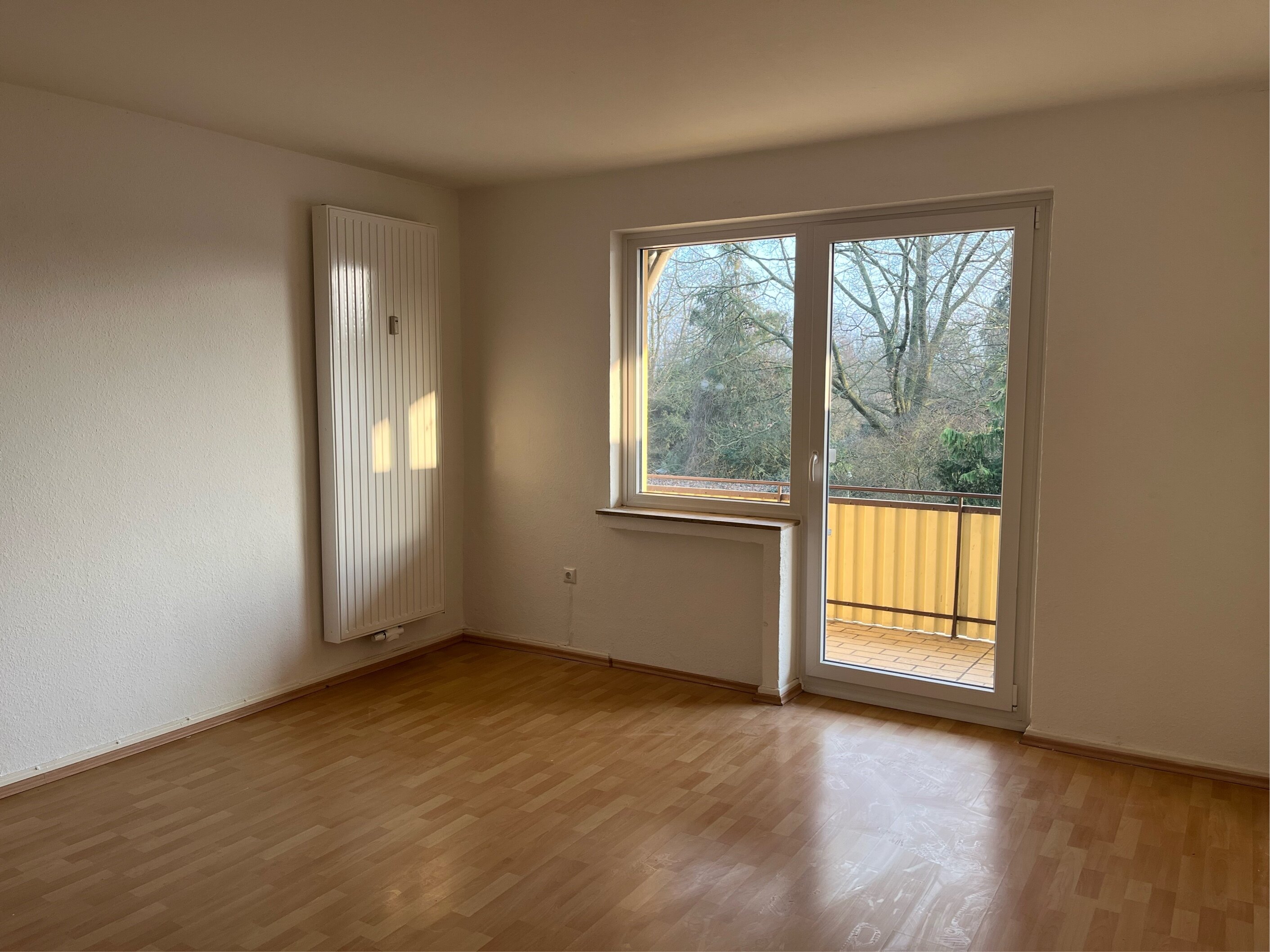 Wohnung zur Miete 518 € 2 Zimmer 68,2 m²<br/>Wohnfläche 1.<br/>Geschoss ab sofort<br/>Verfügbarkeit Gerhart-Hauptmann-Weg 5 Rinteln Rinteln 31737