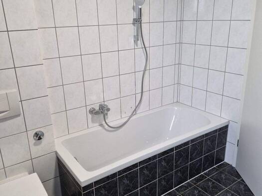 Wohnung zur Miete 1.100 € 4 Zimmer 111 m² Geschoss 3/3 frei ab 01.03.2026 Wiltinger Straße 14 Konz 54329