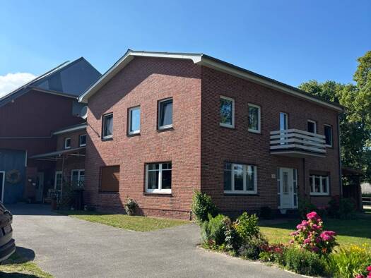 Wohnung zur Miete 1.350 € 6 Zimmer 194 m² Geschoss EG/2 frei ab 01.09.2026 Epenwöhrden 25704