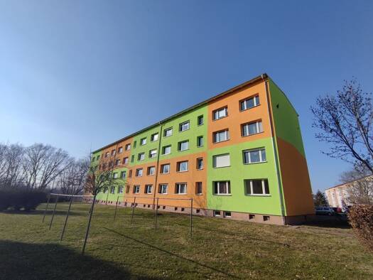 Wohnung zur Miete 462 € 3 Zimmer 63,2 m² 2. Geschoss frei ab 01.10.2026 Pulvermühlenweg 93 Zwenkau 04442