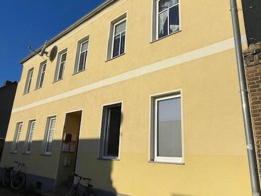 Mehrfamilienhaus zum Kauf als Kapitalanlage geeignet 144.900 € 228 m² Greppiner Straße 1 Bitterfeld Bitterfeld-Wolfen 06749