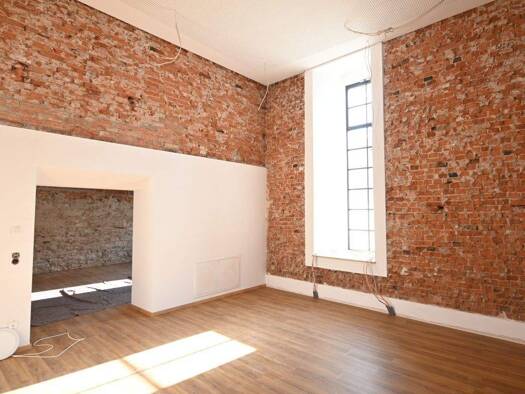 Bürofläche zur Miete 1.990 € 3 Zimmer Berching 92334