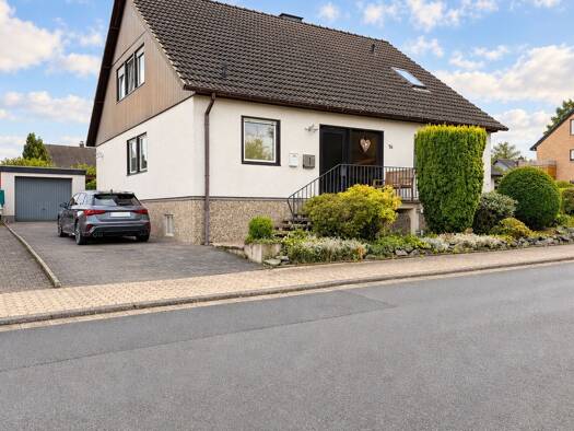 Mehrfamilienhaus zum Kauf 259.000 € 6 Zimmer 180 m² 722 m² Grundstück frei ab sofort Medebach Medebach 59964