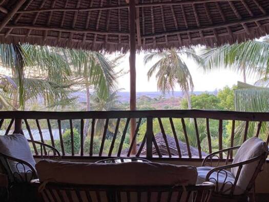 Einfamilienhaus zum Kauf 480.000 € 10 Zimmer 250 m² 15.000 m² Grundstück Matuga 1990