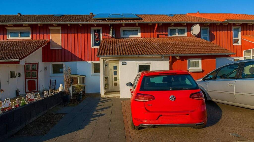 Reihenmittelhaus zum Kauf 350.000 € 5 Zimmer 94 m² 184 m² Grundstück Mettenhof Kiel 24109