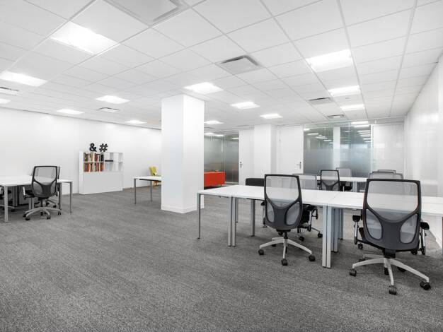 Bürofläche zur Miete provisionsfrei 1.649 € 15 m² Bürofläche Brüsseler Straße 1 Niederrad Frankfurt am Main 60528