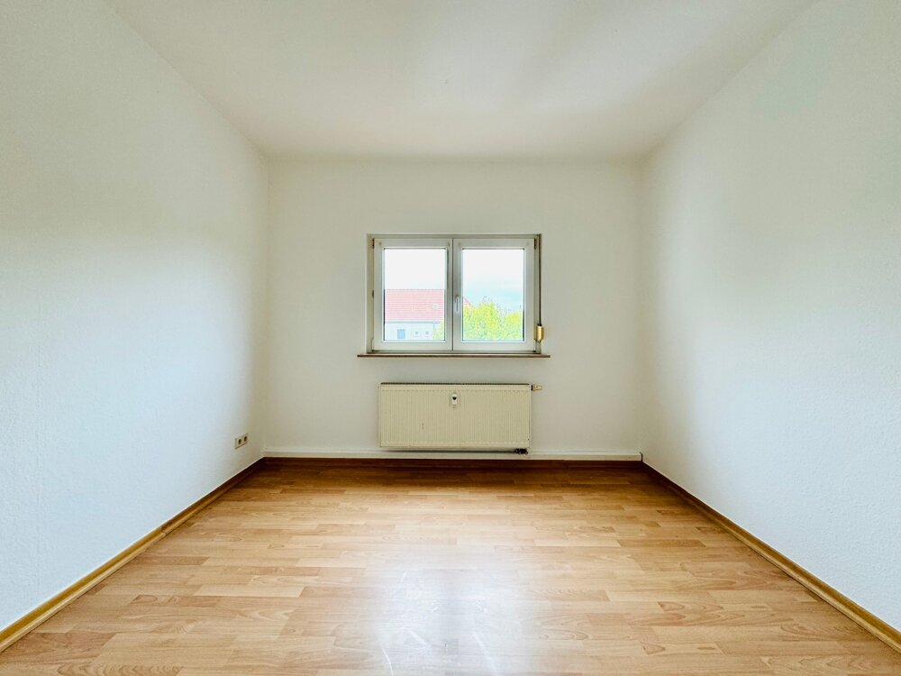 Wohnung zur Miete 273 € 2 Zimmer 42 m²<br/>Wohnfläche 2.<br/>Geschoss Karl-Bartelmann-Str. 11 Böhlen Böhlen 04564