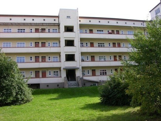 Wohnung zur Miete 395 € 2 Zimmer 41,7 m²<br/>Wohnfläche 1.<br/>Geschoss 01.02.2025<br/>Verfügbarkeit Krämpfervorstadt Erfurt 99085