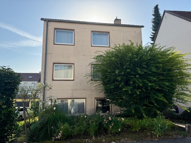 Einfamilienhaus zum Kauf 235.000 € 10 Zimmer 170,5 m²<br/>Wohnfläche 299 m²<br/>Grundstück St. Ingbert St. Ingbert 66386