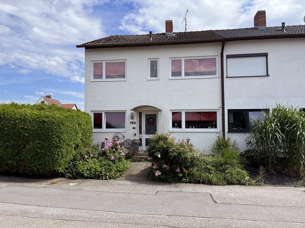 Haus zum Kauf 395.000 € 5 Zimmer 100 m²<br/>Wohnfläche 354 m²<br/>Grundstück Ergolding Ergolding 84030