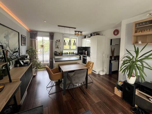 Penthouse zum Kauf 269.000 € 3 Zimmer 71 m² 3. Geschoss Schwaig Schwaig bei Nürnberg 90571