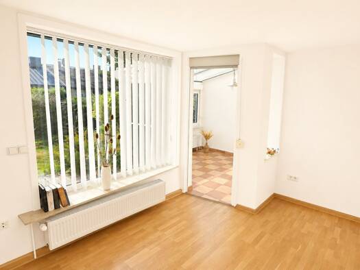 Reihenhaus zum Kauf provisionsfrei 299.000 € 4 Zimmer 102 m² 250 m² Grundstück Süd Südstadt 34121