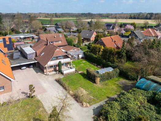 Mehrfamilienhaus zum Kauf 749.000 € 12 Zimmer 327 m² 1.800 m² Grundstück Jeddeloh II Edewecht 21688