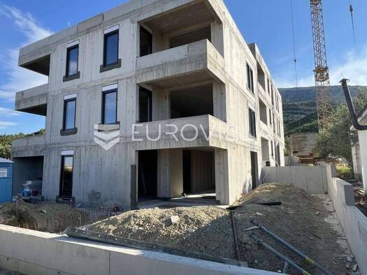 Studio zum Kauf 263.000 € 1 Zimmer 60 m² 2. Geschoss Podstrana Podstrana