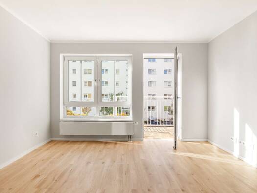 Wohnung zur Miete 720 € 1 Zimmer 38 m² 1. Geschoss frei ab sofort Hans-Albers-Straße 1A Drewitz Potsdam 14480